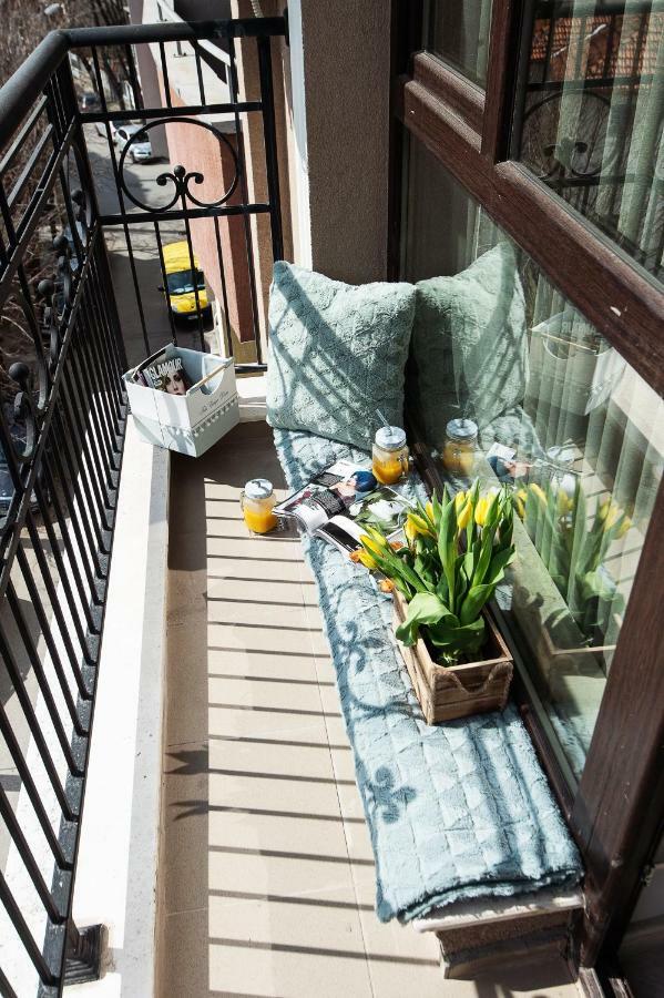 к's Living With Free Parking Apartment